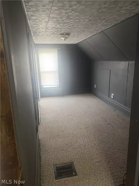 Bedroom - 201 Washington St, Barnesville, OH 43713 photo 2 of 5