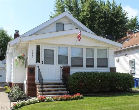 5805 Northcliff Ave, Cleveland, OH 44144