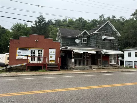 55821 National Rd, Bridgeport, OH 43912