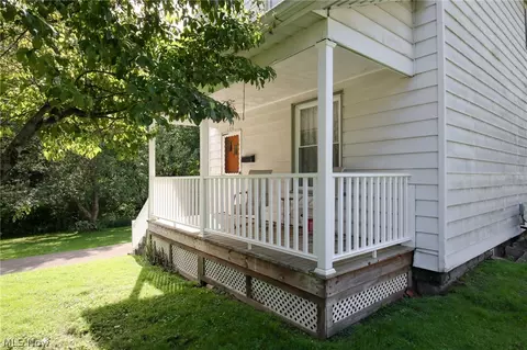 Exterior - 144 Oakview Ave, Struthers, OH 44471 photo 1 of 4