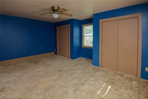 Bedroom - 144 Oakview Ave, Struthers, OH 44471 photo 4 of 4