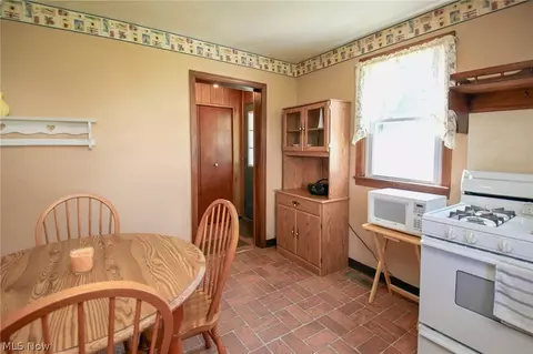 Other - 144 Oakview Ave, Struthers, OH 44471 photo 5 of 10