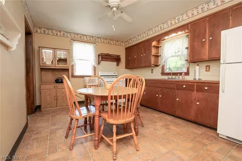 Kitchen - 144 Oakview Ave, Struthers, OH 44471 photo 1 of 1
