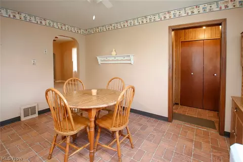 Other - 144 Oakview Ave, Struthers, OH 44471 photo 4 of 10