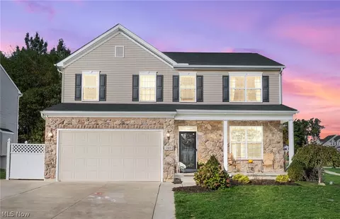 345 Woodside Ln, Tallmadge, OH 44278