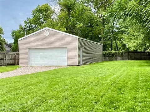 Exterior - 46 S River St, Wakeman, OH 44889 photo 5 of 9