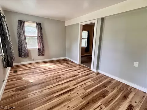 Living - 46 S River St, Wakeman, OH 44889 photo 3 of 3