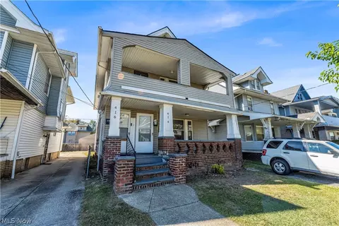 414 E 147th St, Cleveland, OH 44110