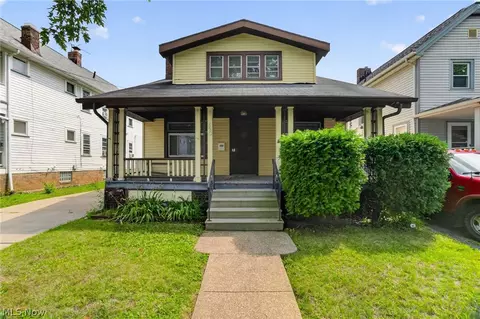 3401 W 94 St, Cleveland, OH 44102