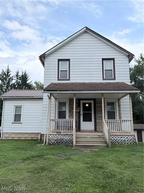 796 Newgarden Ave, Salem, OH 44460