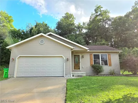 202 Home St, Rittman, OH 44270