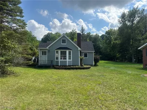 32650 Pettibone Rd, Solon, OH 44139