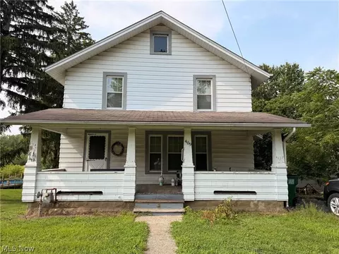 409 E Main St, Madison, OH 44057