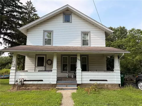 409 E Main St, Madison, OH 44057 photo 1