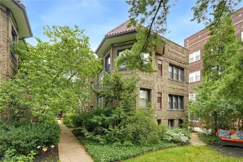 2473 Overlook Rd #4, Cleveland Heights, OH 44106