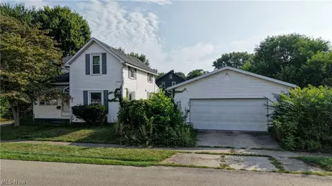 117 Margaret St, Dover, OH 44622