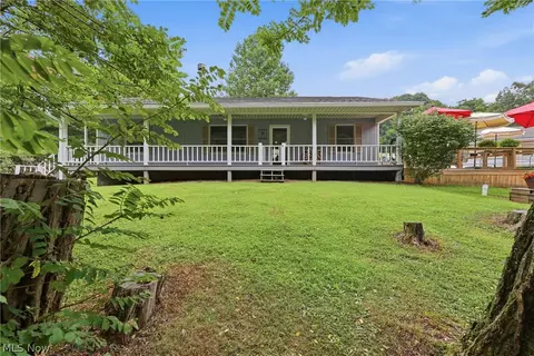 1550 Pinkerton Ln, Zanesville, OH 43701