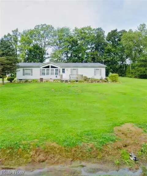 5137 Tuckaho Dr, Andover, OH 44003