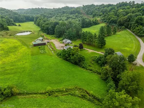 19072 Harl Weiller Rd, Caldwell, OH 43724