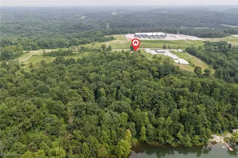 8472 Azalea Rd SW, Dennison, OH 44621 photo 9