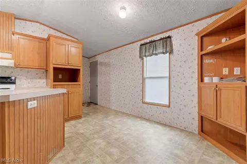 8472 Azalea Rd SW, Dennison, OH 44621 photo 23
