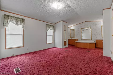 8472 Azalea Rd SW, Dennison, OH 44621 photo 25