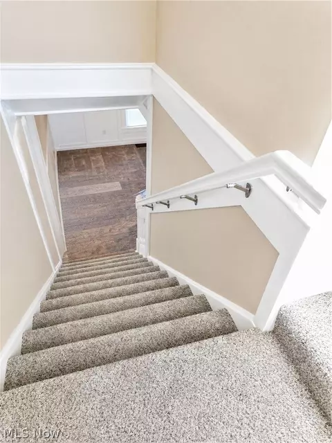 Entry Way - 57 Tuttle Ct, Geneva, OH 44041 photo 5 of 6