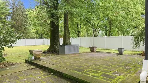 Exterior - 871 Glenbrook Rd, Boardman, OH 44512 photo 9 of 9