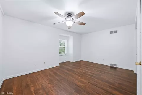 Bedroom - 871 Glenbrook Rd, Boardman, OH 44512 photo 1 of 6