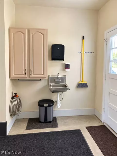 Other - 578 W Como Ave, Struthers, OH 44471 photo 9 of 10