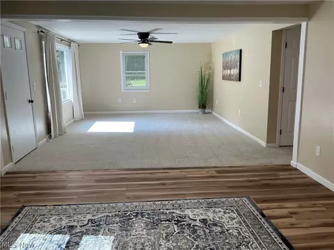Living - 39569 Calann Dr, Elyria, OH 44035 photo 1 of 1