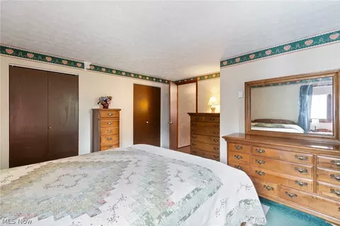 Bedroom - 380 Naples Dr, Elyria, OH 44035 photo 5 of 5