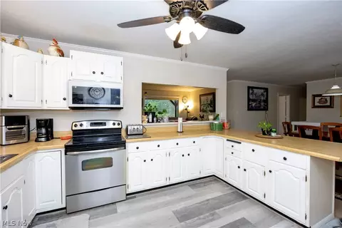 Kitchen - 1425 County Road 1688, Mansfield, OH 44903 photo 2 of 2
