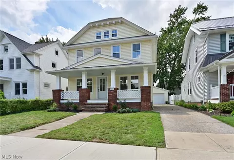2096 Reveley Ave, Lakewood, OH 44107