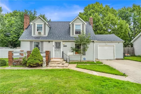 34031 Victor Dr, Eastlake, OH 44095