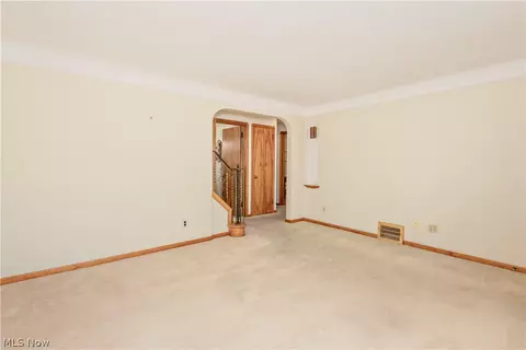 Living - 16897 Mapleboro Ave, Maple Heights, OH 44137 photo 6 of 6