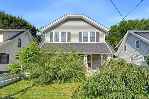 1078 Oakland Ave, Akron, OH 44310