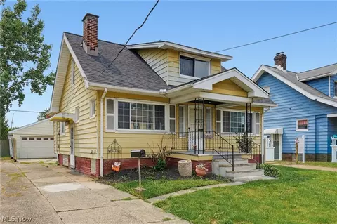3842 Highland Rd, Cleveland, OH 44111