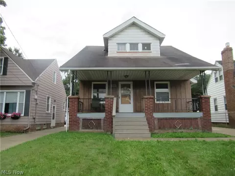 10265 Ackley Rd, Parma Heights, OH 44130