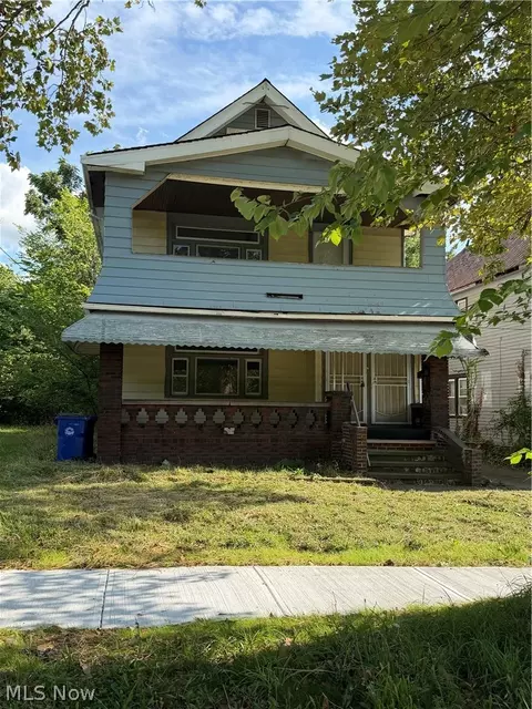 9400 Orleans Ave, Cleveland, OH 44105