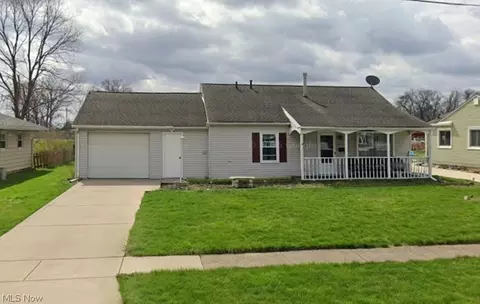 673 Lucille Dr, Elyria, OH 44035