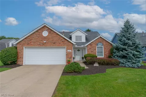 16368 N Laguardia, Strongsville, OH 44136