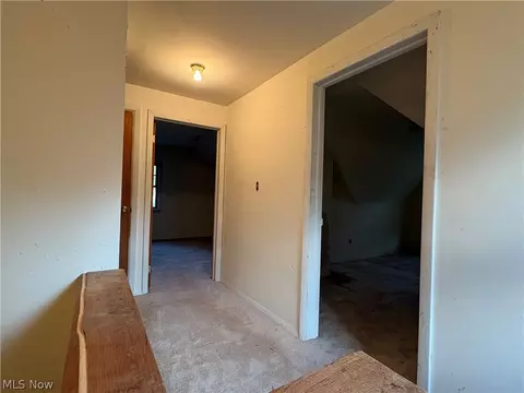 Entry Way - 1026 E Schaaf Rd, Brooklyn Heights, OH 44131 photo 3 of 3