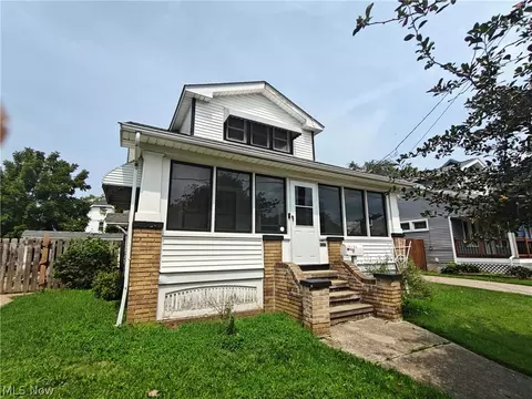 18703 Kewanee Ave, Cleveland, OH 44119