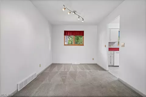 Living - 6217 Brookside Rd, Independence, OH 44131 photo 3 of 4