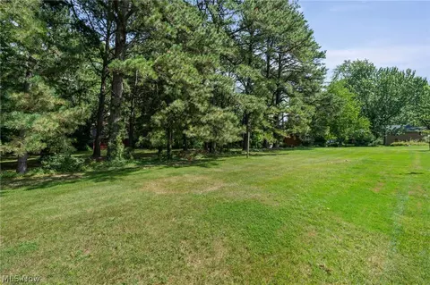 Exterior - 6217 Brookside Rd, Independence, OH 44131 photo 5 of 7