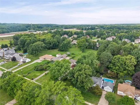 View/Area - 6217 Brookside Rd, Independence, OH 44131 photo 3 of 5