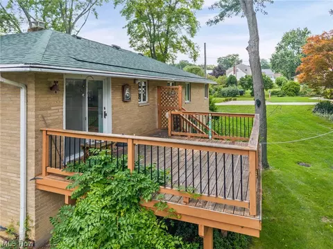 Exterior - 6217 Brookside Rd, Independence, OH 44131 photo 6 of 7