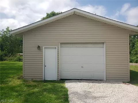 Other - 6110 Antrim Rd, Elyria, OH 44035 photo 8 of 9