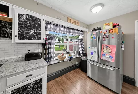Kitchen - 222 E Howard St, Willard, OH 44890 photo 1 of 4